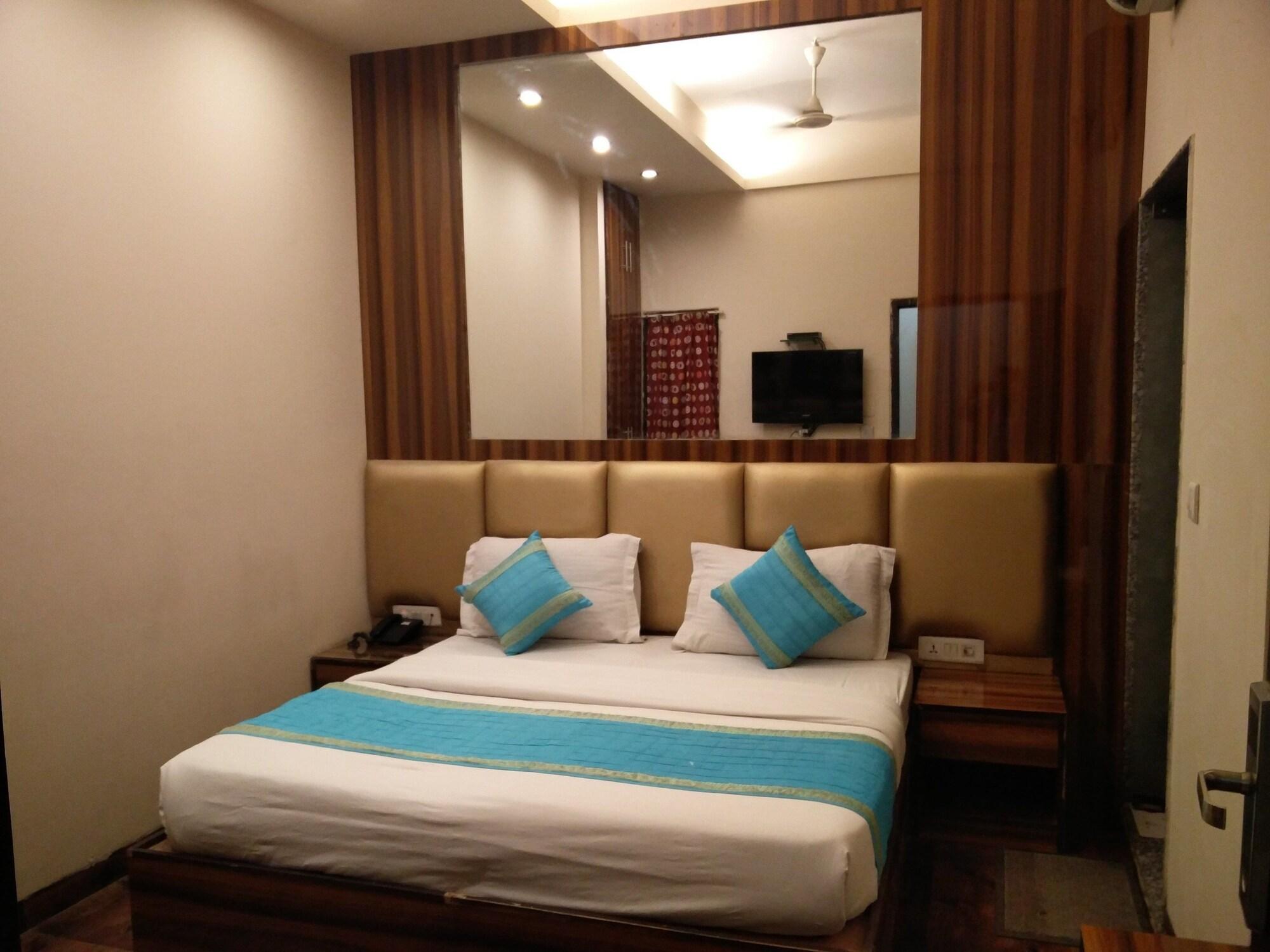 Rupam Hotel Delhi  Eksteriør bilde