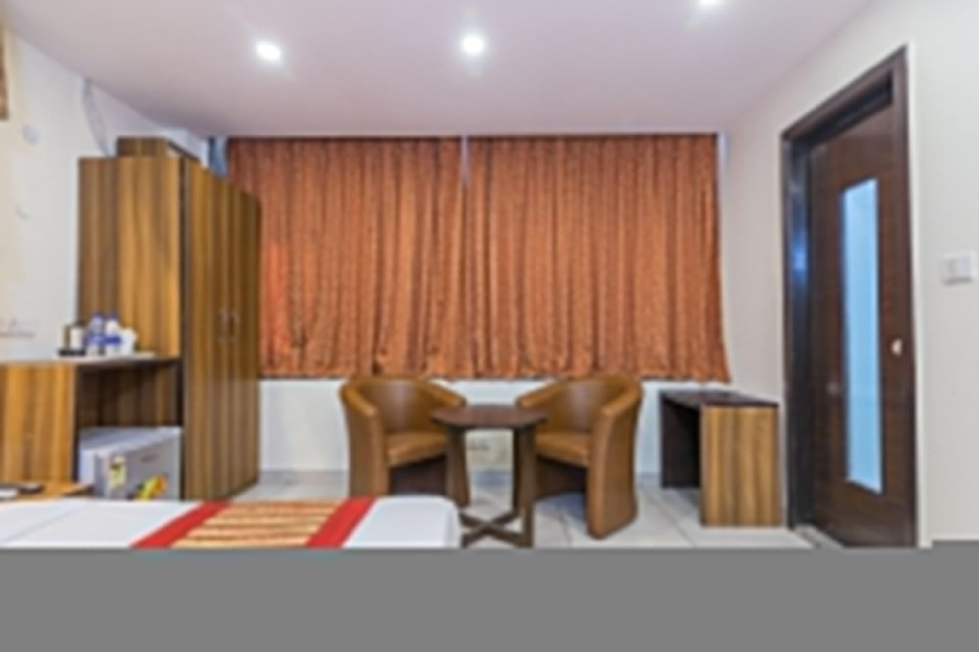 Rupam Hotel Delhi  Eksteriør bilde