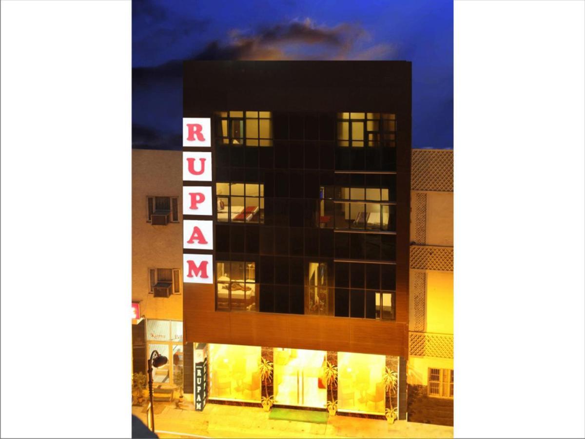 Rupam Hotel Delhi  Eksteriør bilde