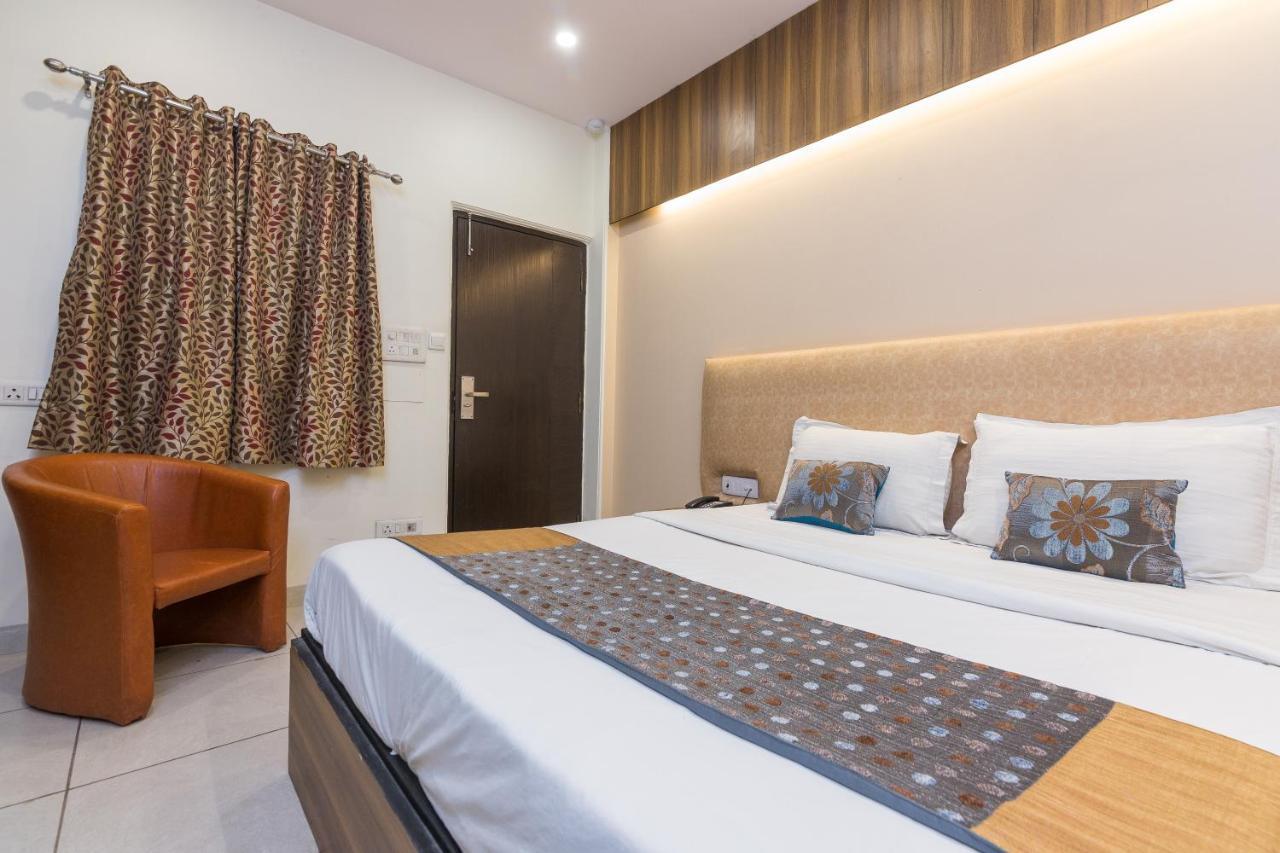 Rupam Hotel Delhi  Eksteriør bilde