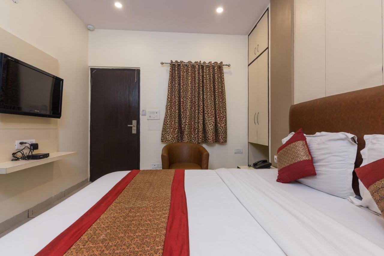 Rupam Hotel Delhi  Eksteriør bilde